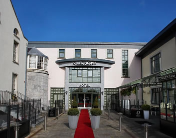 Oriel House Hotel